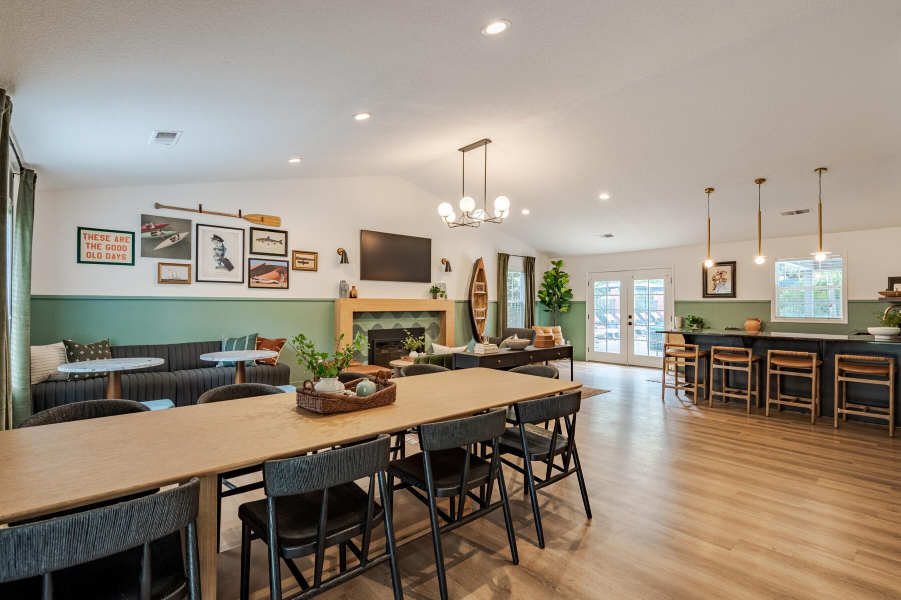 Resident clubhouse at Larkspur Place Vancouver apartments